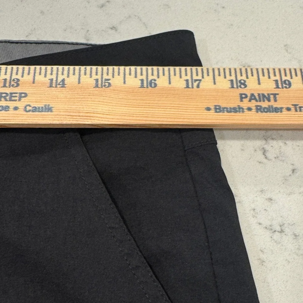 Weatherproof Vintage Shorts Mens 34 Black Cargo Utility Stretch Nylon Hiking